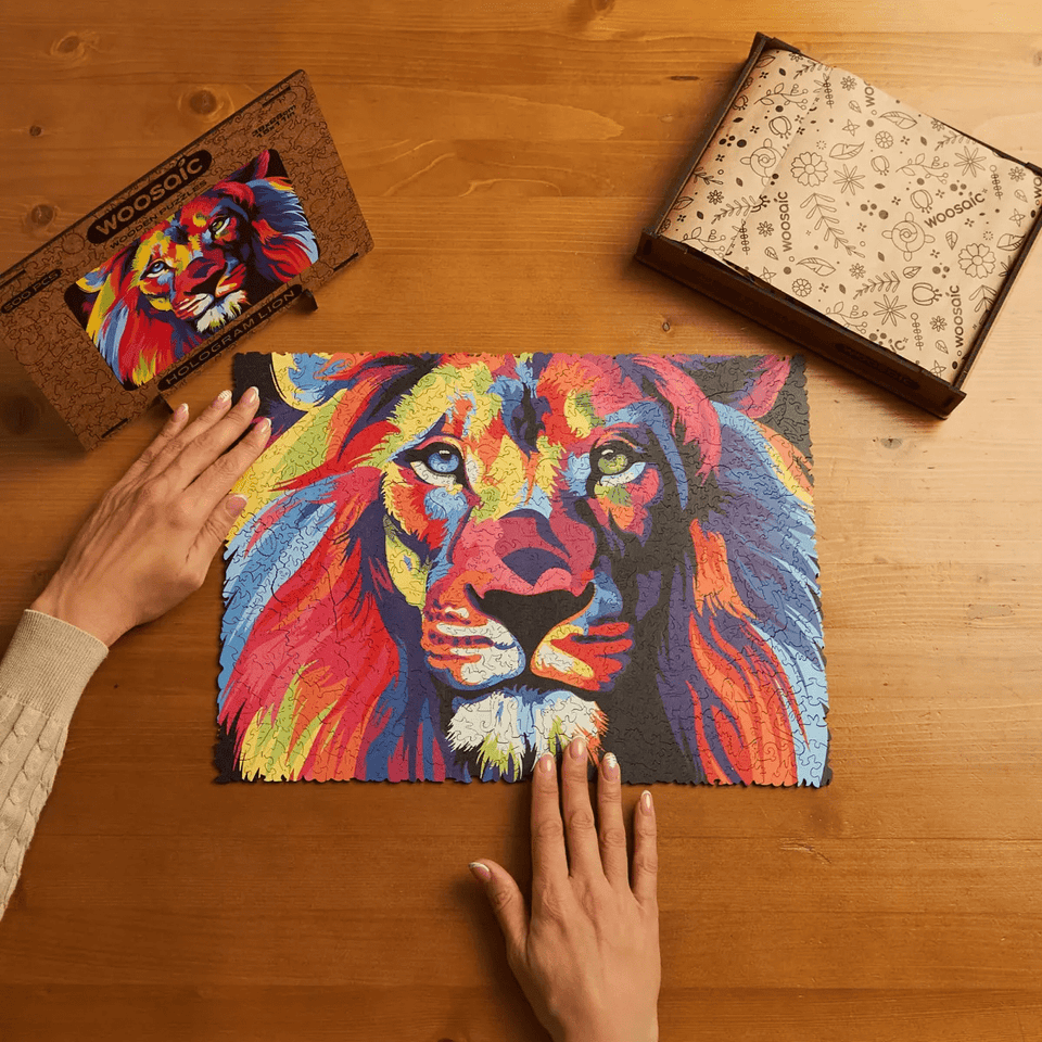 Hologram Lion wooden animal puzzle — close-up of HDF wooden puzzle pieces