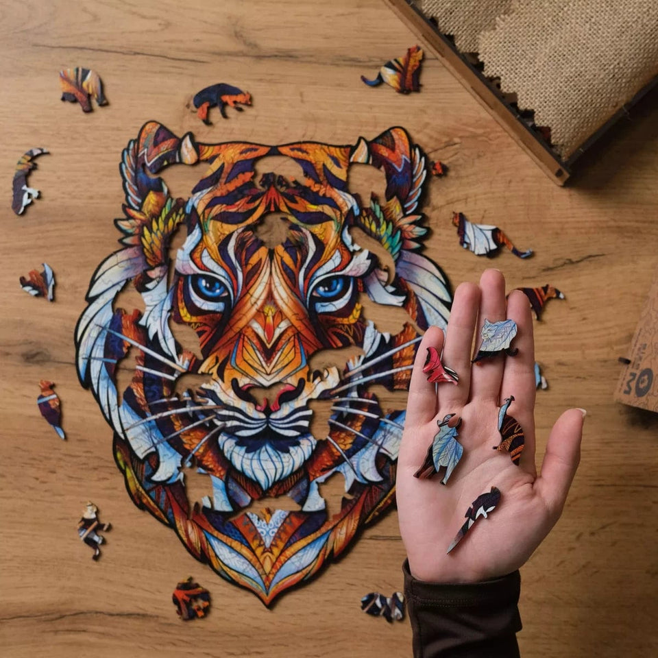 Lovely Tiger wooden puzzle — reverse side hidden design
