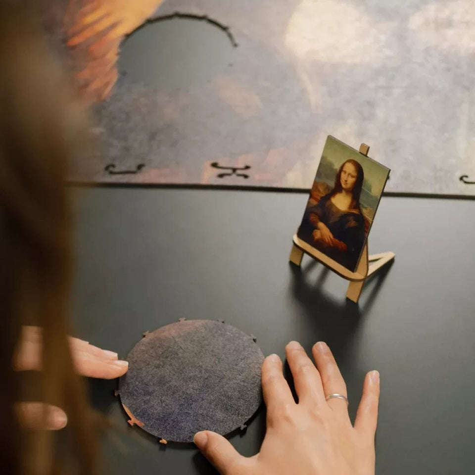 Mona Lisa wooden art puzzle — premium HDF laser-cut puzzle close-up