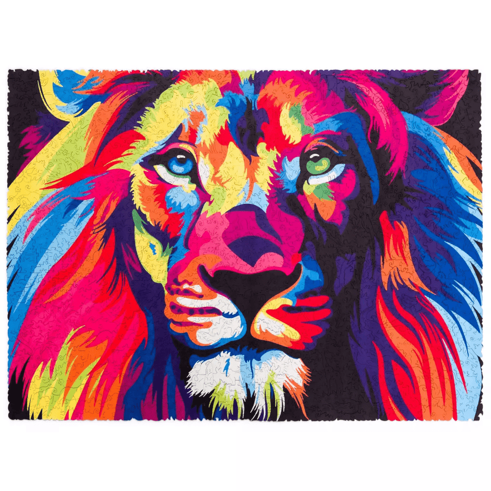 Hologram Lion wooden animal puzzle — front view with vivid artwork